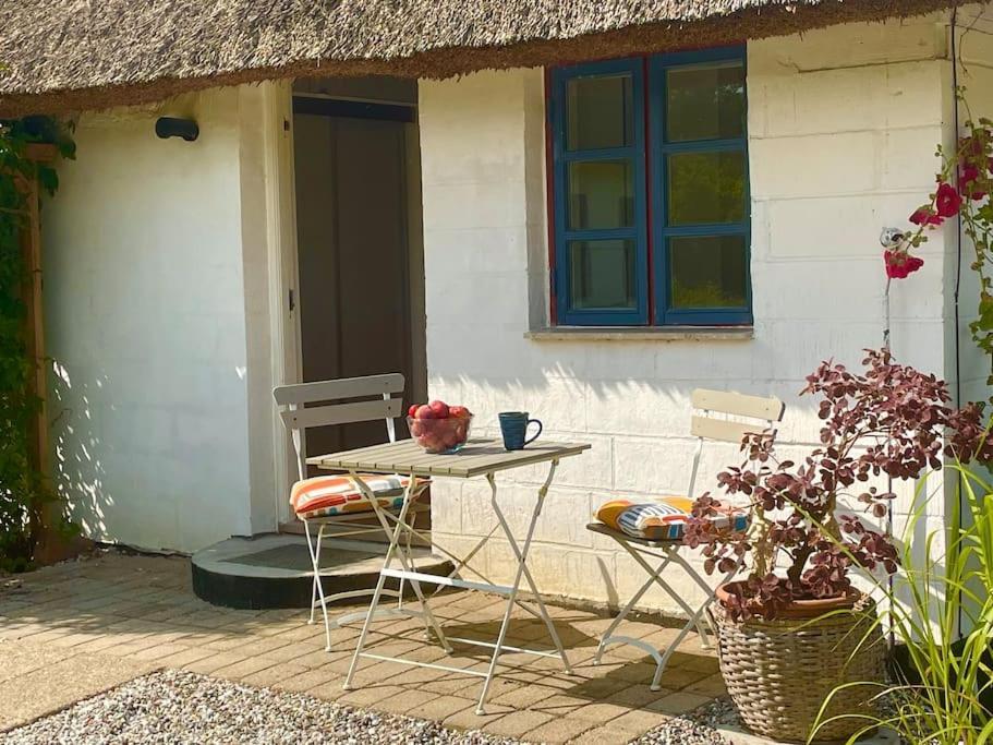 The Whispering Apple Garden Retreat Appartement Morud Buitenkant foto