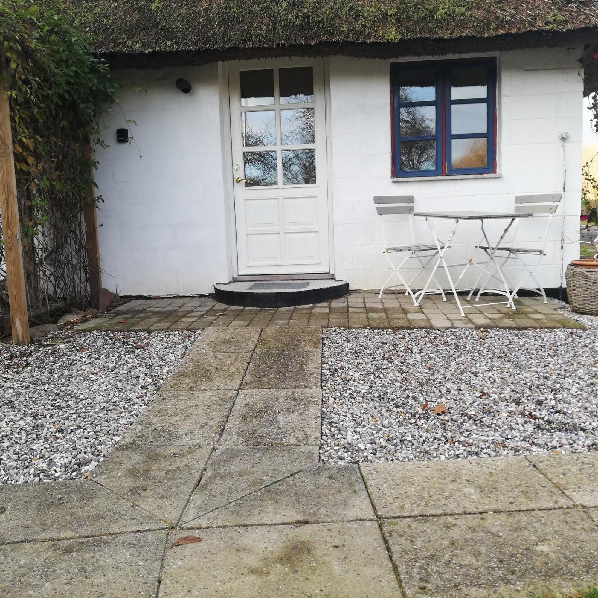 The Whispering Apple Garden Retreat Appartement Morud Buitenkant foto